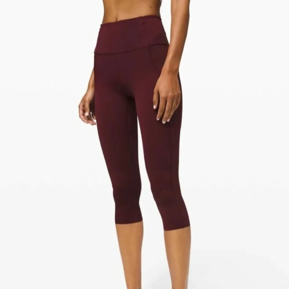 Lululemon Fast and free crops Sz 10